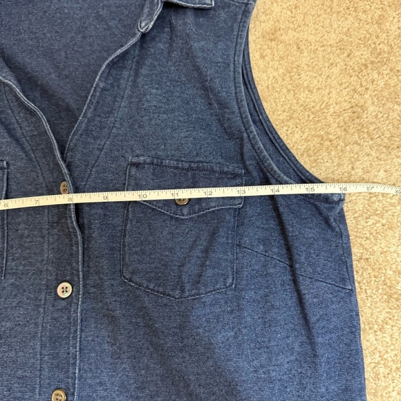 J. McLaughlin 100% Cotton Blue/Navy Sleeveless Button Down Shirt Small - Picture 7 of 9